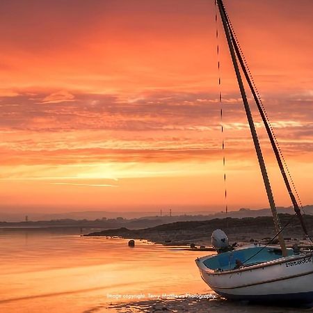 Catboat Cottage Appledore Bagian luar foto